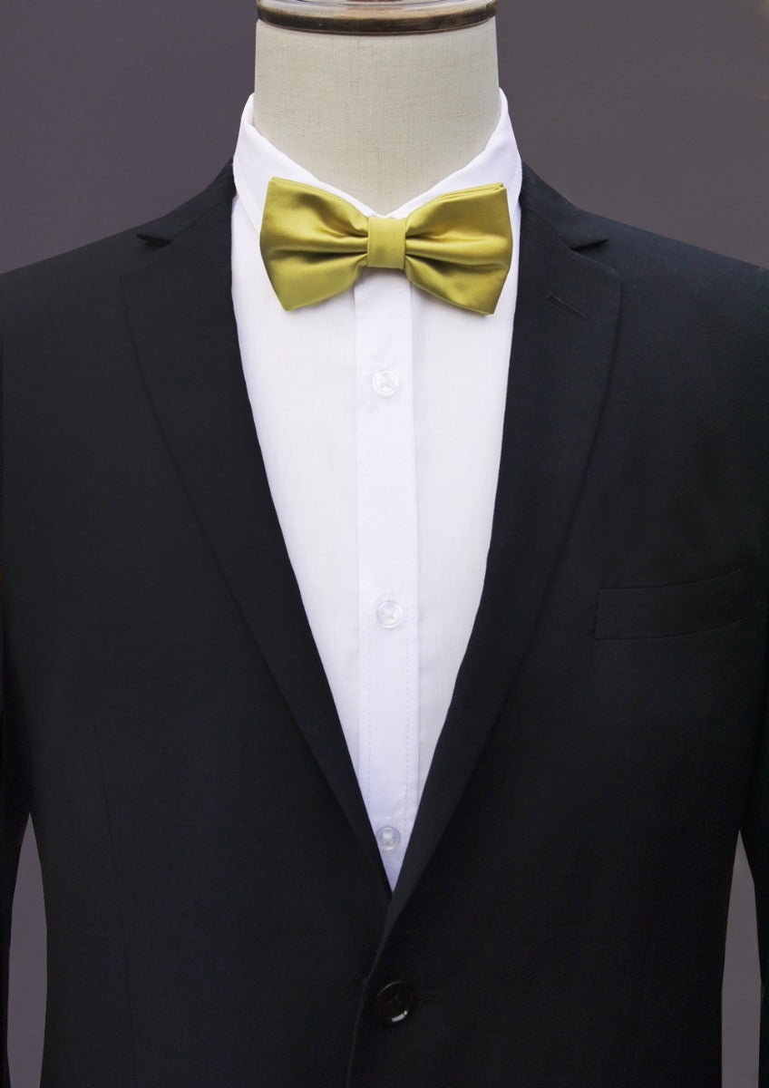 Metallic Gold Bow Tie