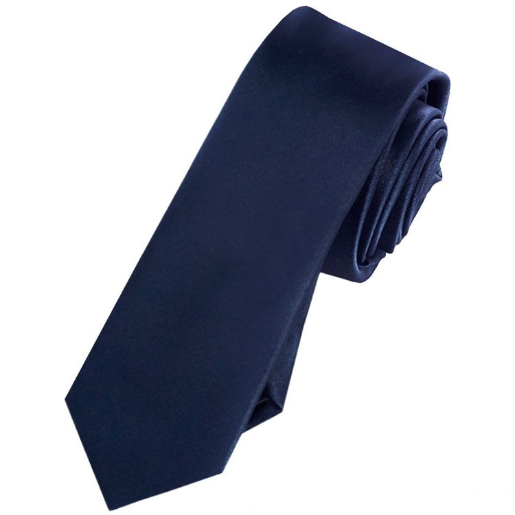 dark blue skinny tie