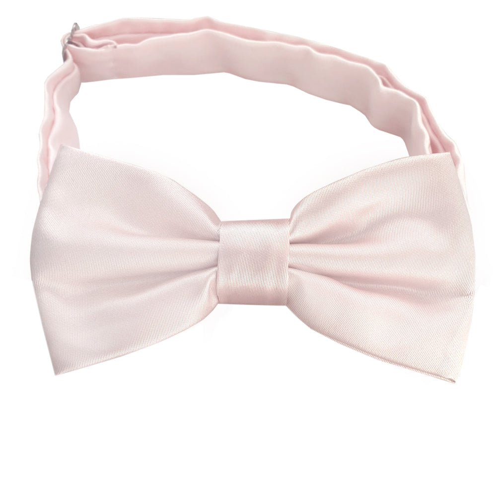 nude / pale pink bow tie